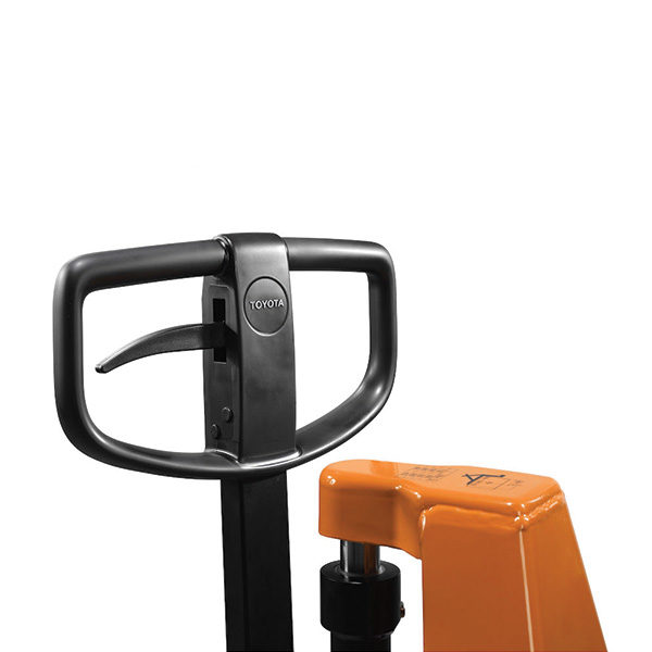 timone transpallet manuale toyota bt lifter